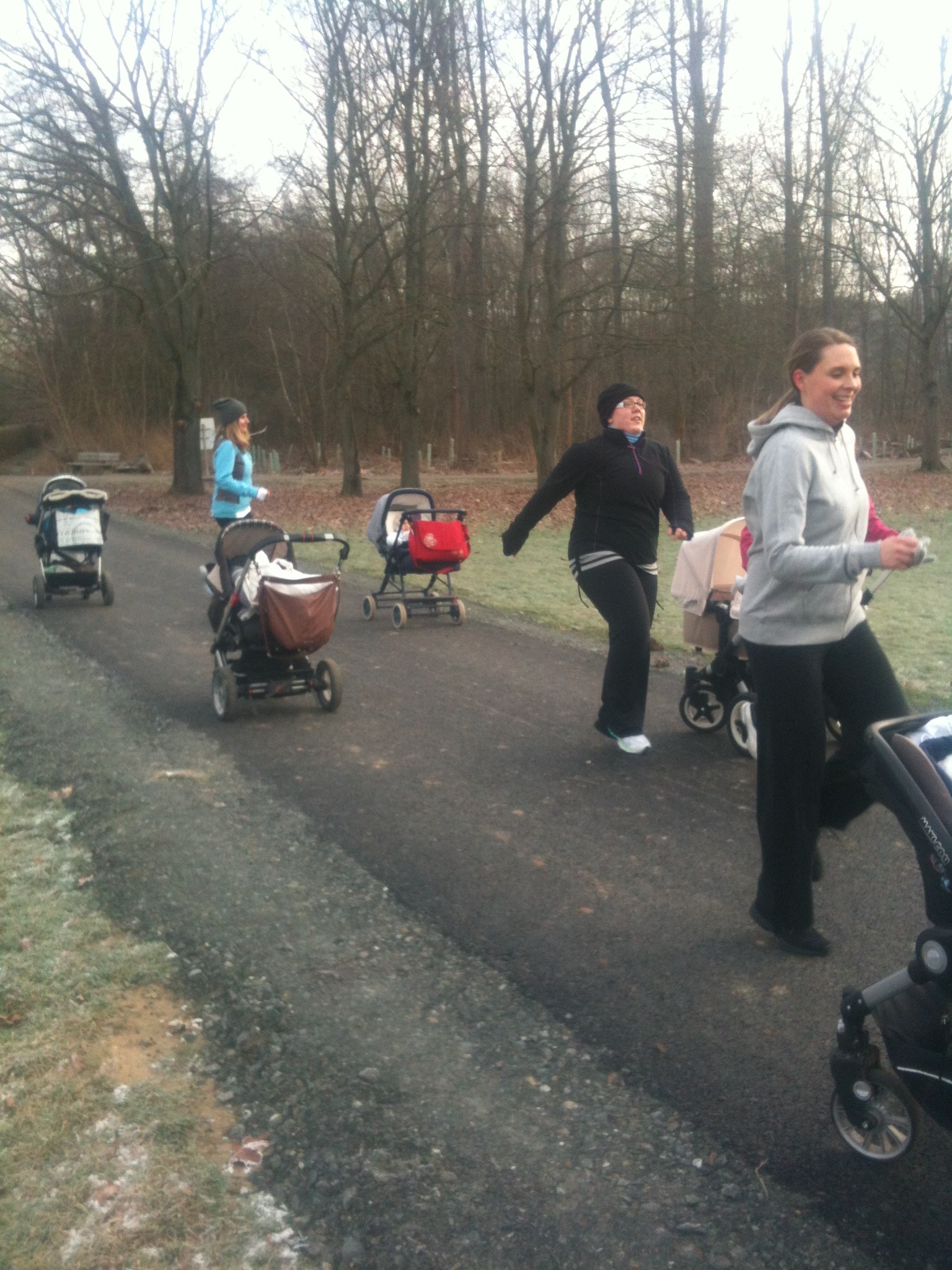 BauchBuggyGo - Fitness mit Buggy im Winter